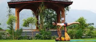 How to choose the right yoga center in Rishikesh?